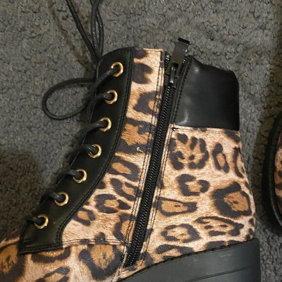 TOP Moda Leopard Lace-Up Boots - Picture 6 of 8